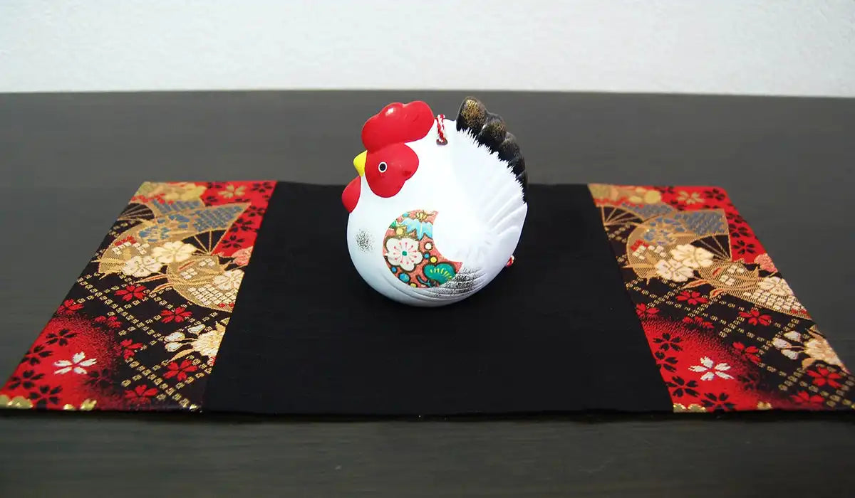 Shinsendo Japanese Style Vase Mat Figurine Incense Burner Obi-Like Texture Fan For Japanese Rooms