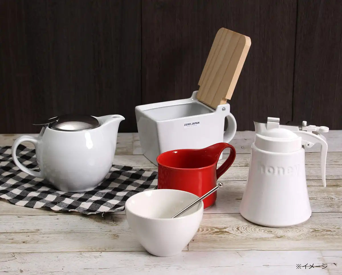 Zero Japan Container White BST-17 WH Salt Box