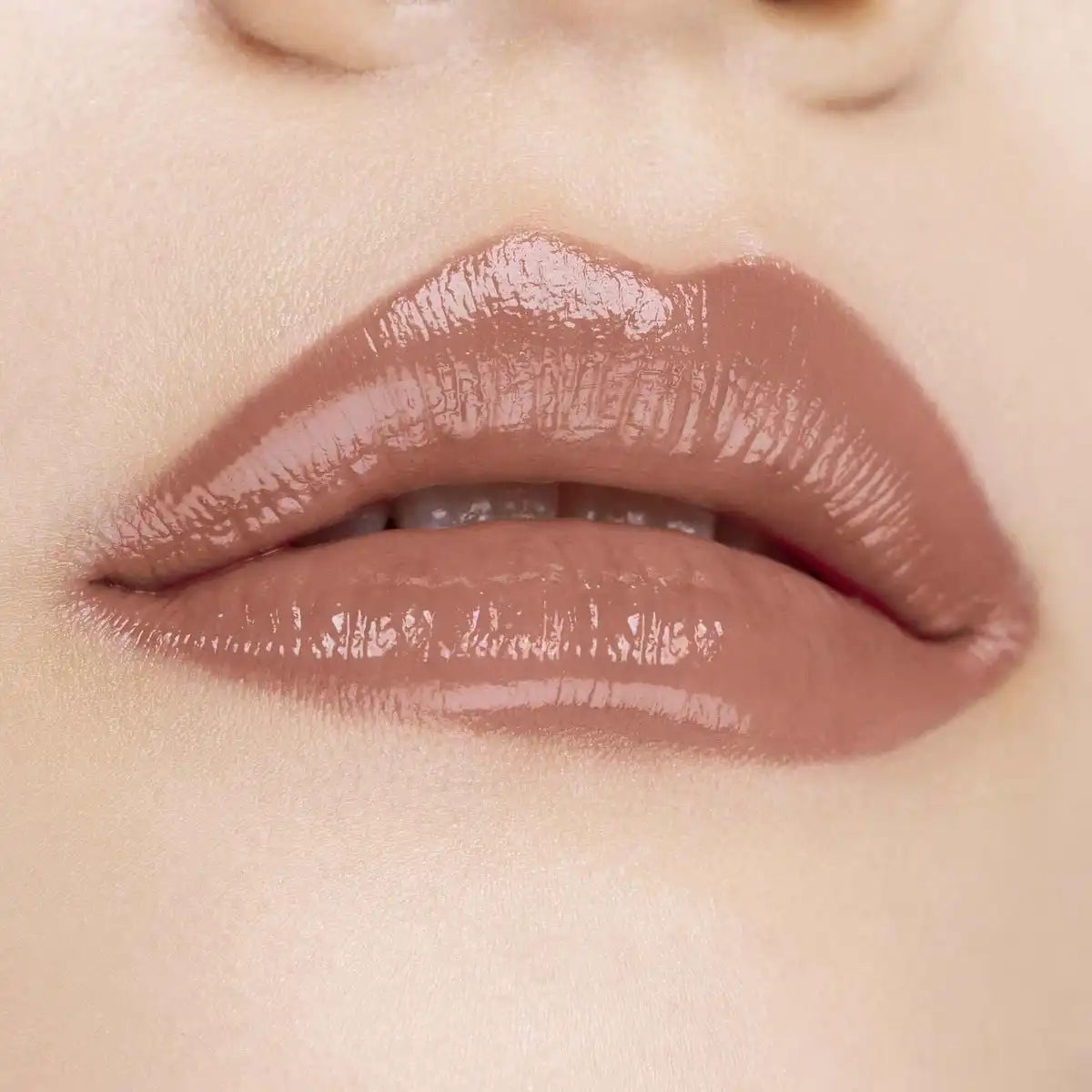 Shu Uemura Kinukea Nude Soft Milk Tea Lipstick Gloss 2.8G BG916