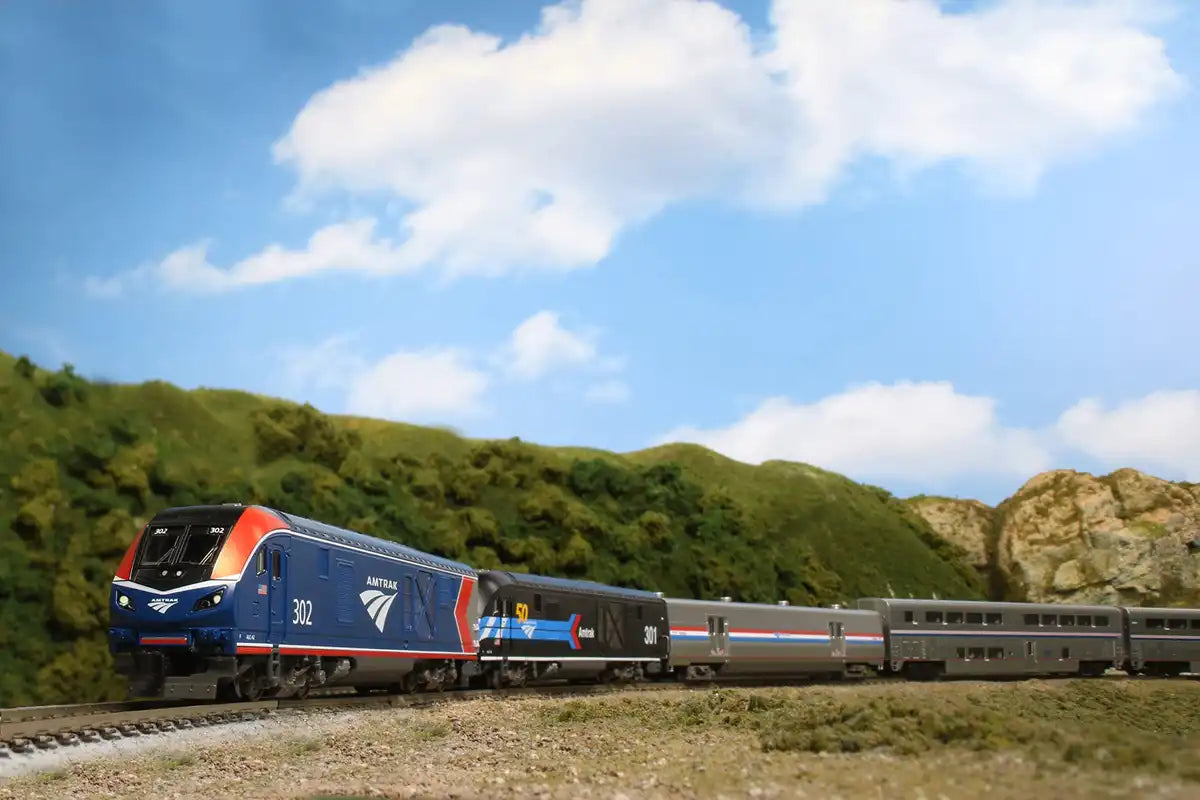 Kato 10-1788 N Gauge Amtrak Alc-42 Super Liner 4-Car Railway Model Set