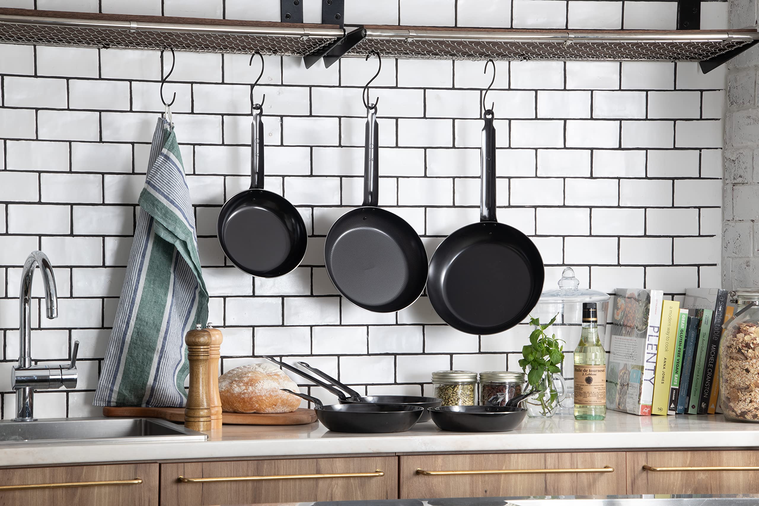 Endo Shoji Tkg 28cm Iron Frying Pan - Uniform Heat IH Compatible