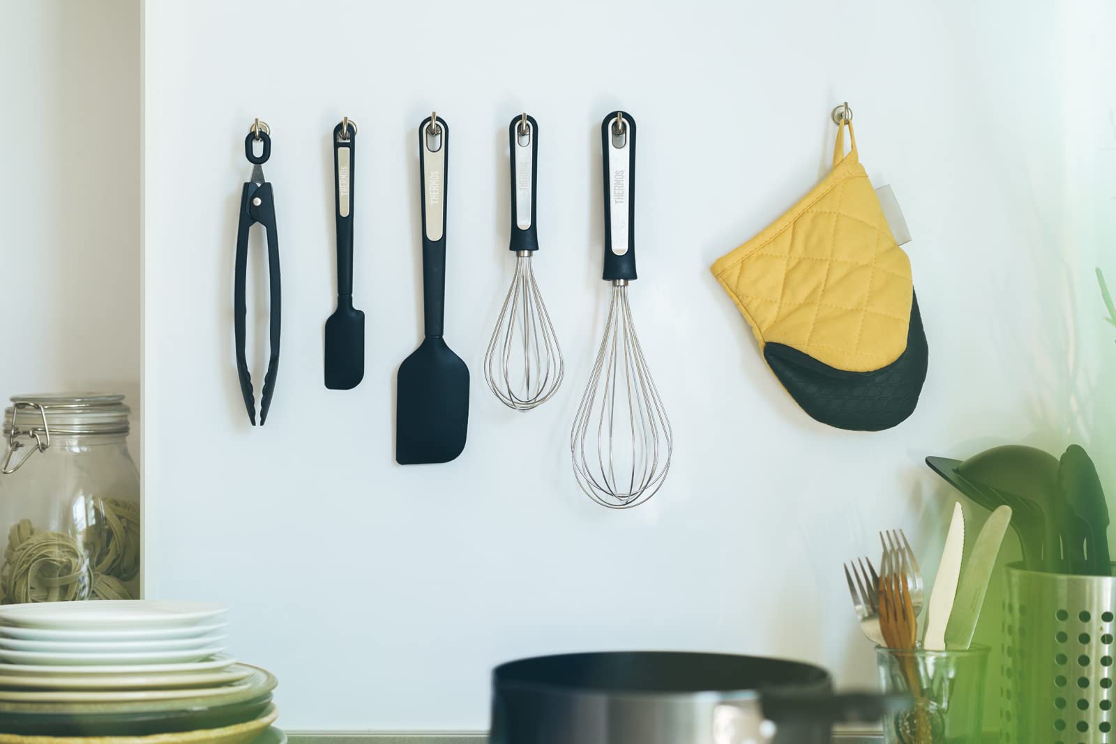 Thermos Mini Size Black Kitchen Whisk Tool Model Kt-W002 Bk