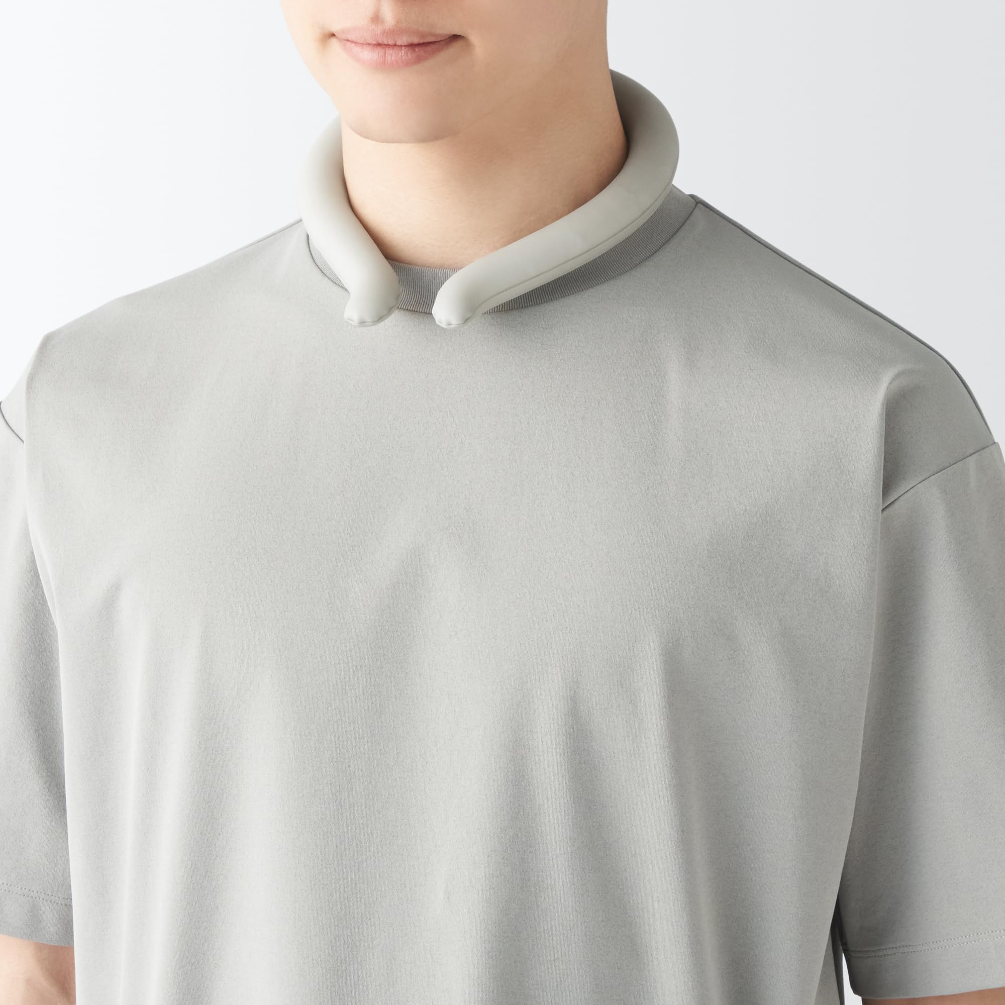 Muji Gray Neck Cooler L 15.5x18cm Inner Circumference 39cm 83896102