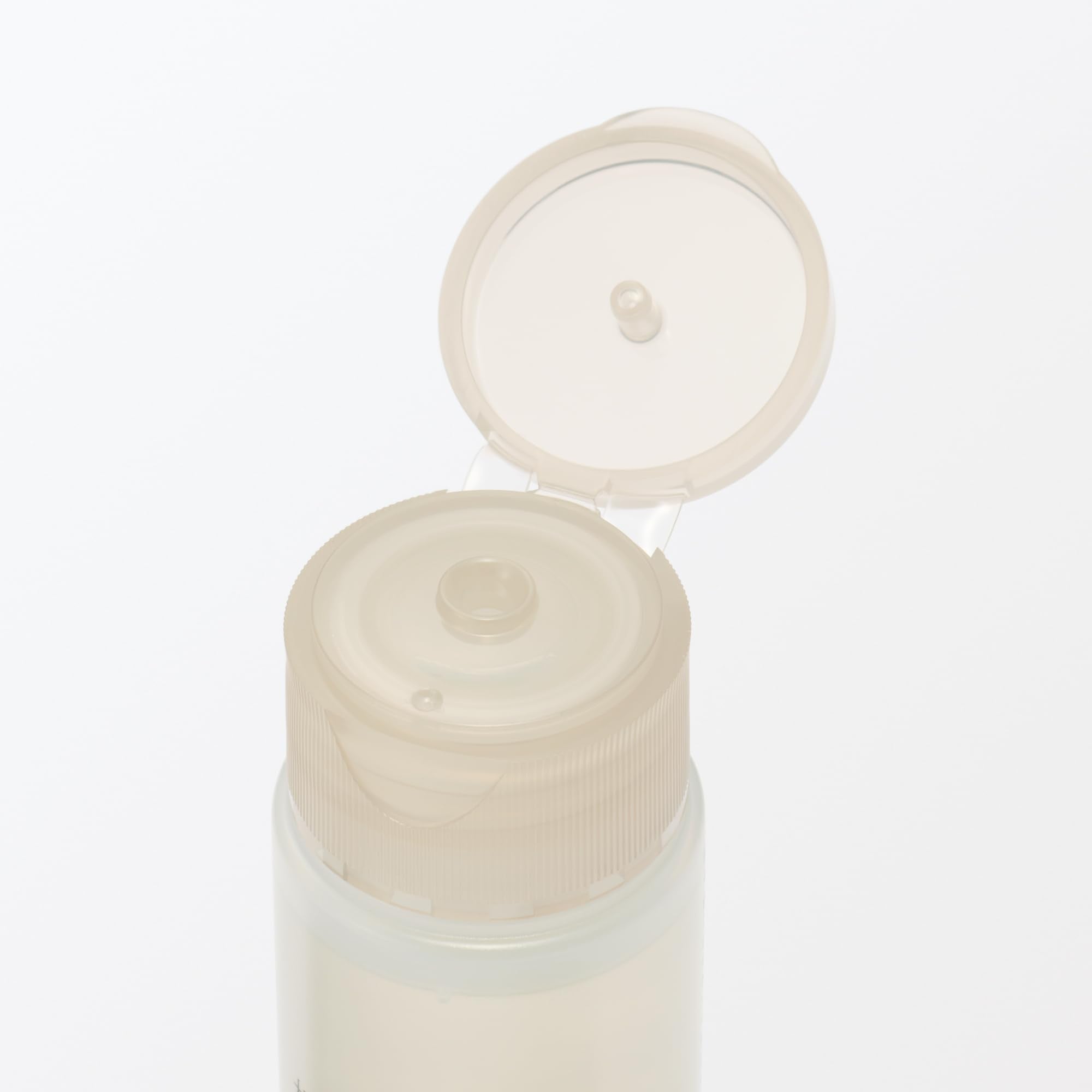 Muji Portable Plant Fermented Liquid Shampoo 50ml Harikoshi 84465710