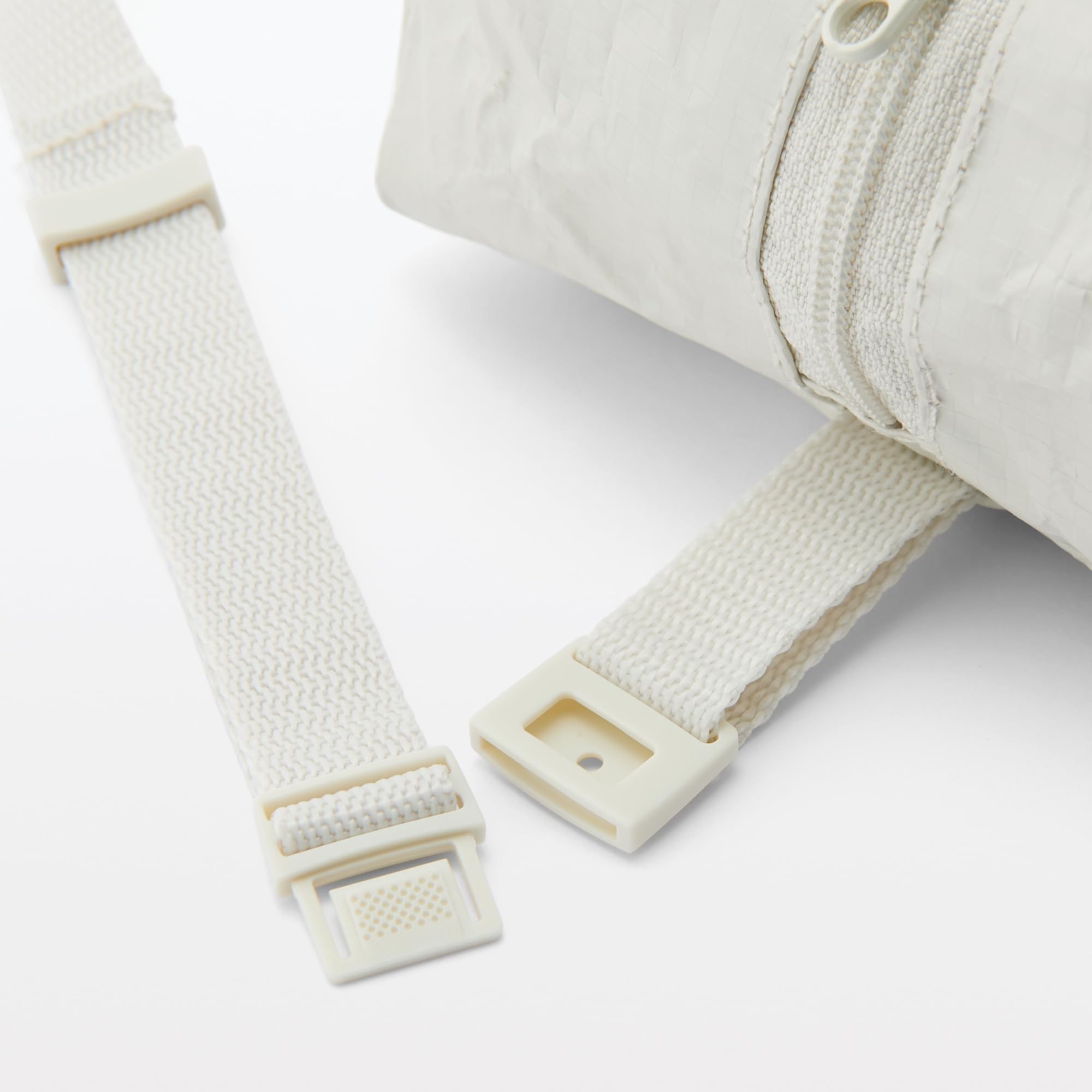 Muji Light Beige Polyethylene Sheet Case Large Ngb96A1A