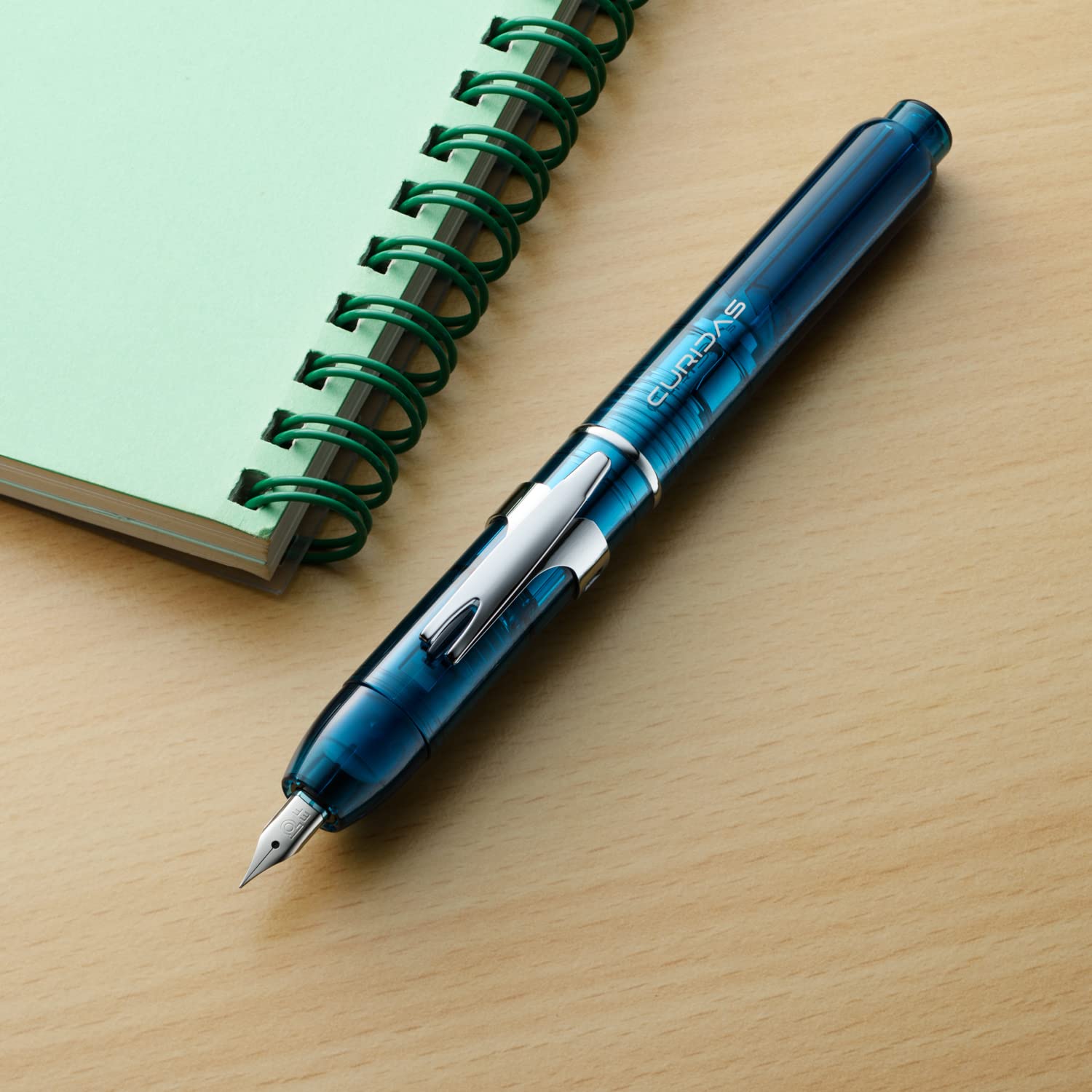 Platinum Curidas Urban Green Extra Fine Knock Type Fountain Pen with Kanji Love Sticker