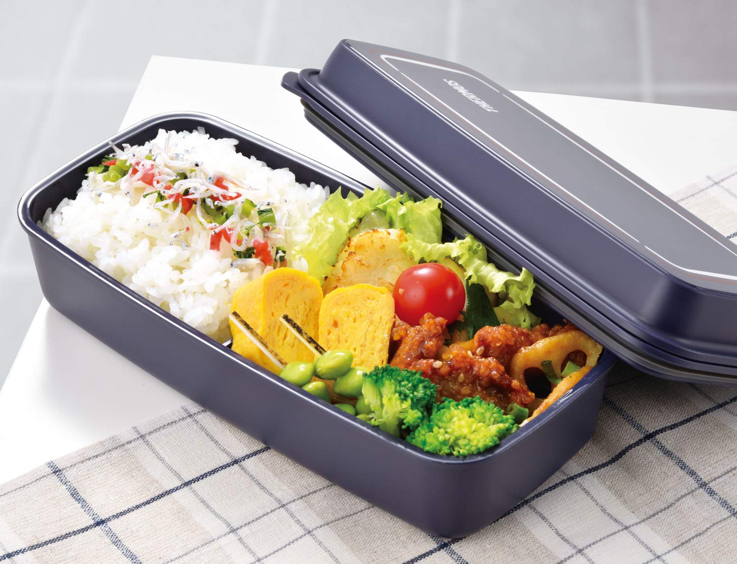 Thermos Fresh 600 ml Navy Lunch Box - Durable Compact Easy to Clean