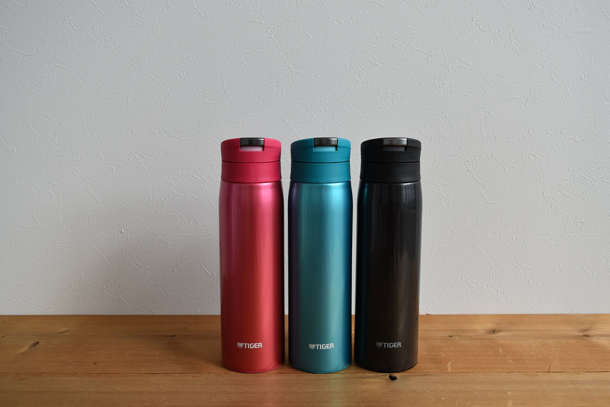 Tiger Mini 500ml Stainless Steel Vacuum Flask Lightweight Auto-Lock Sahara Mug