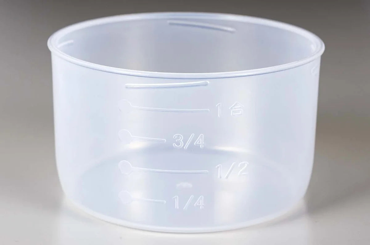 Pearl Metal Made In Japan Rice Bin 2Kg W/ Measuring Cup Handy Stocker H-5603