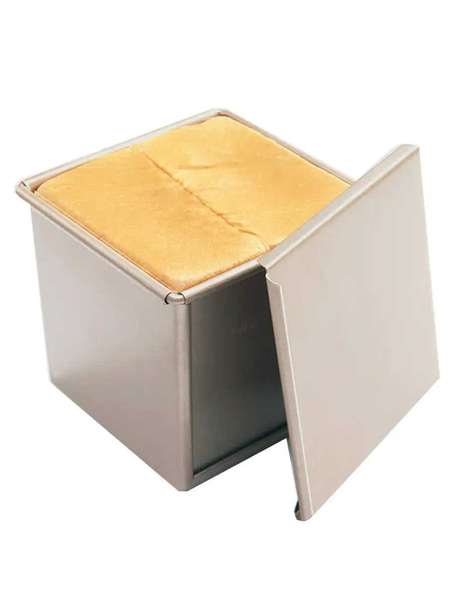 Chefmade Japan Bread Mold With Lid Baking Non-Sticky 11.5X11.4X10Cm Slim Pound Type