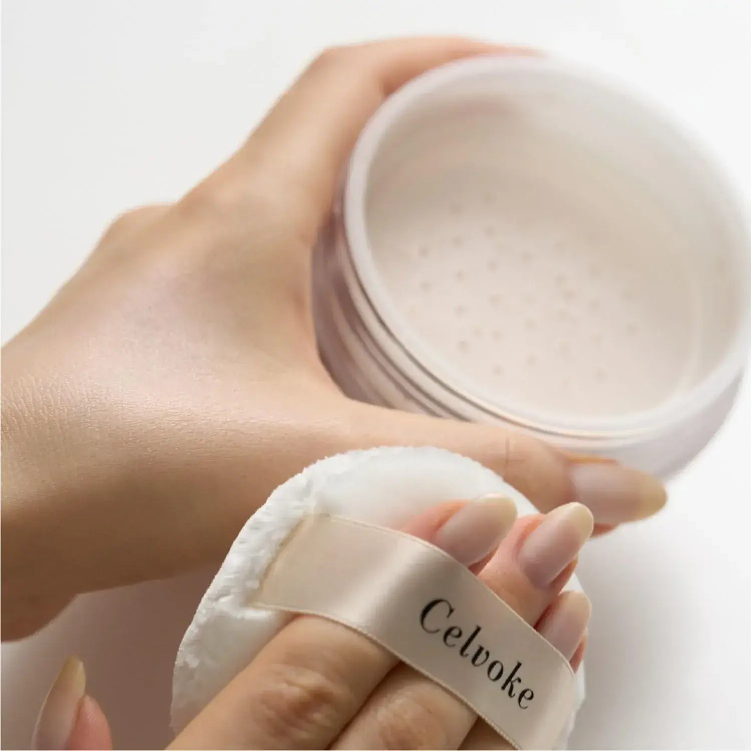 Celvoke Rare Grow Airy Reflect Loose Powder Ultra Fine Shatterproof