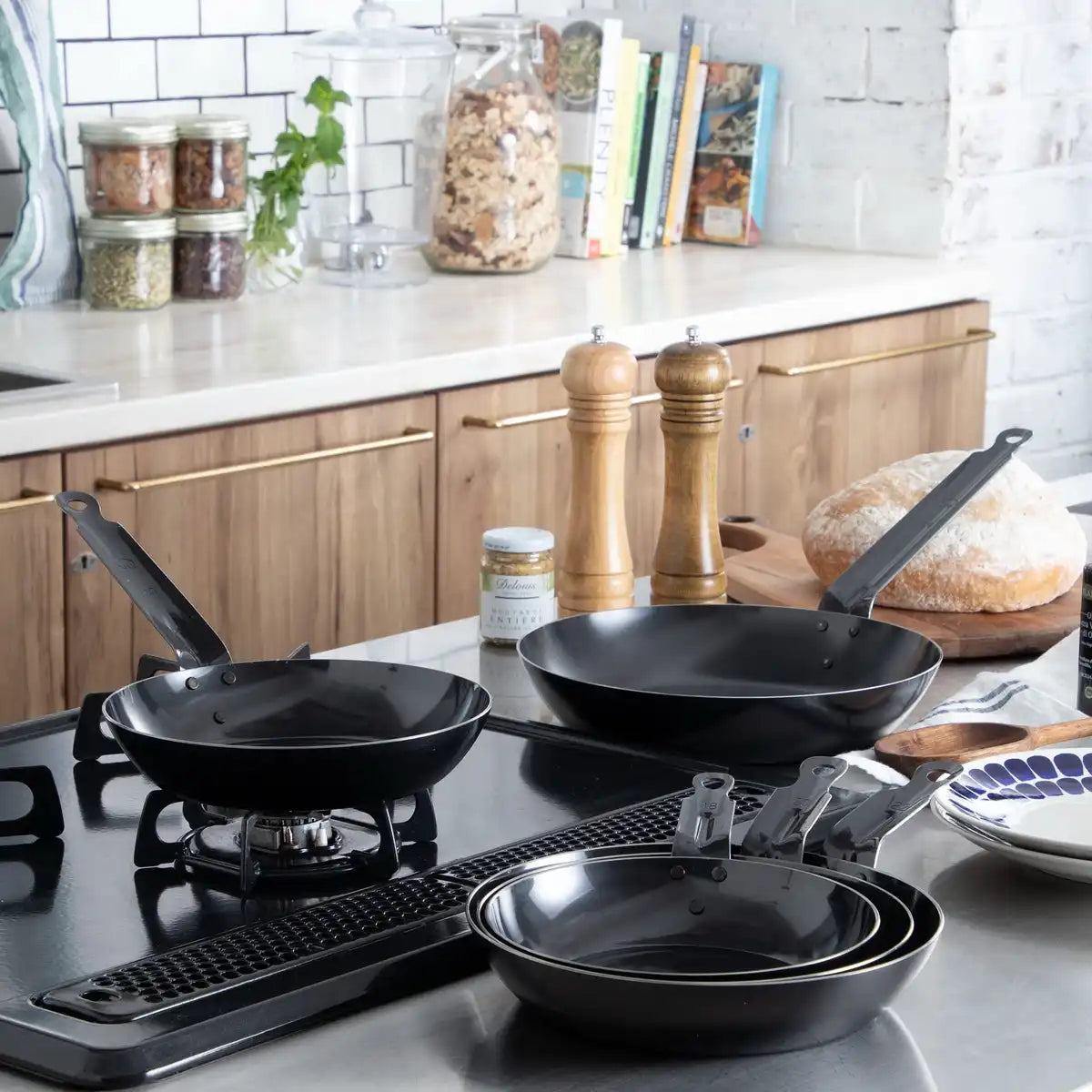 Endo Shoji Tkg Iron Frying Pan 20cm - Durable IH Compatible Even Heat