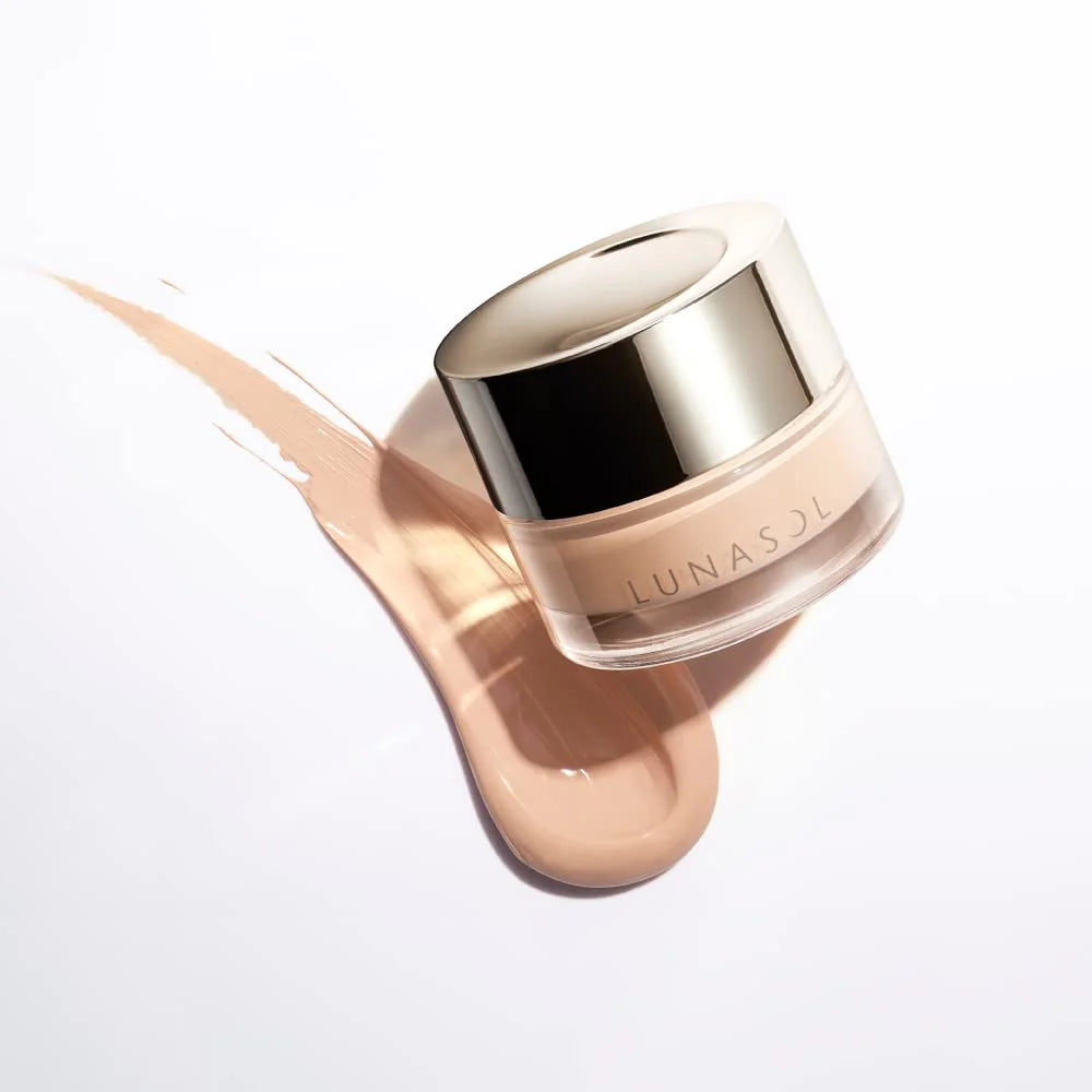 Lunasol Glowing Seamless Balm Ex Oc02 - Radiant Finish Foundation