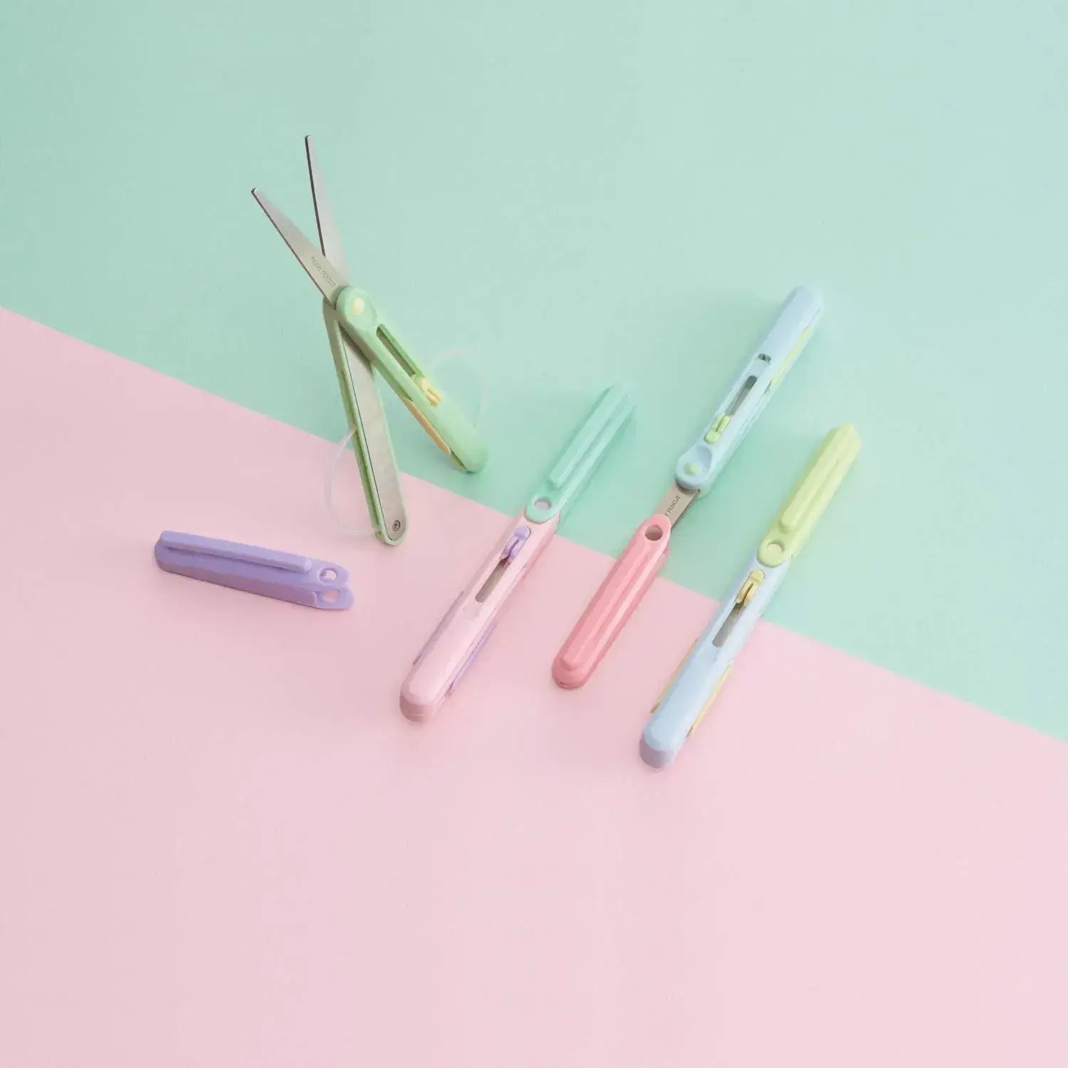 Raymay Fujii SH706M Compact Portable Ambidextrous Scissors