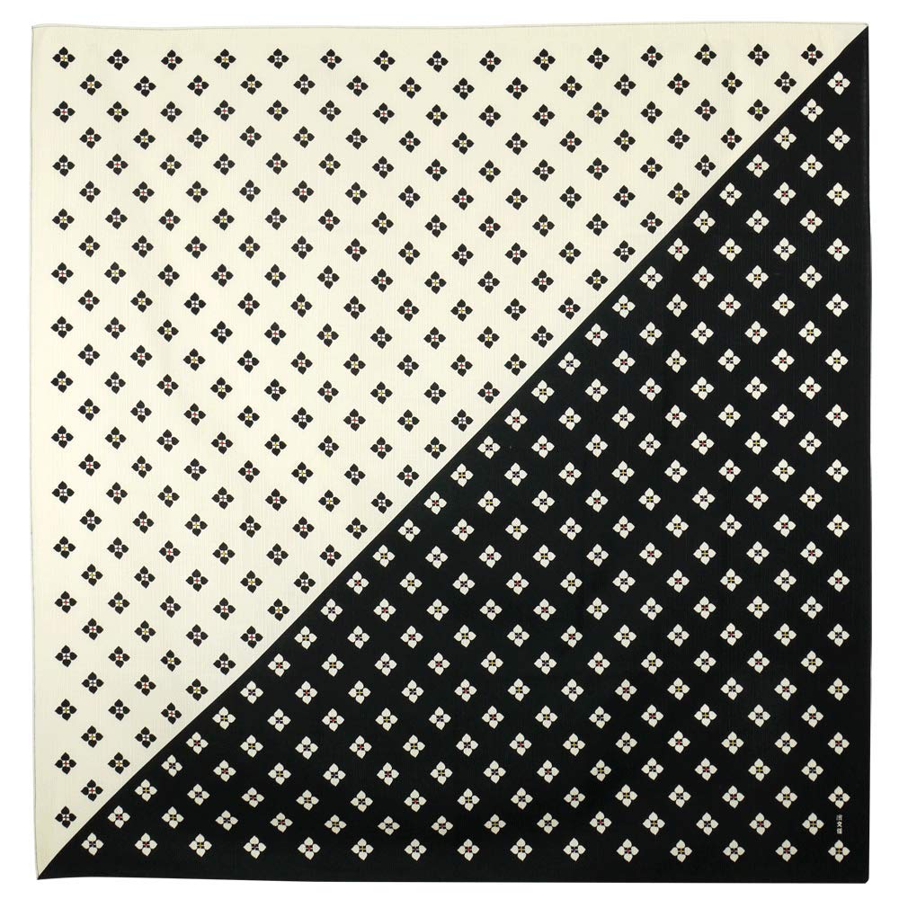Hama Pattern Furoshiki 90Cm Japan 4-Leaf Komon Black Cloth