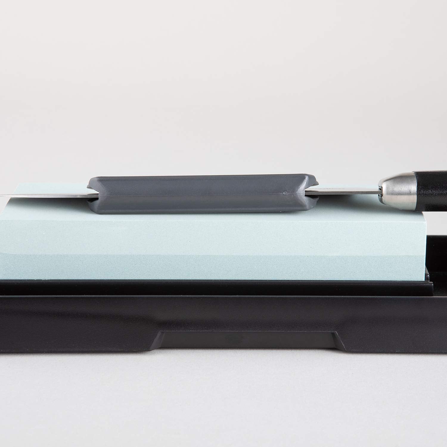 Kai Corp Japan Knife Sharpening Guide - Resin Fixed Angle Optimal Angle Beginner-Friendly Ap0327