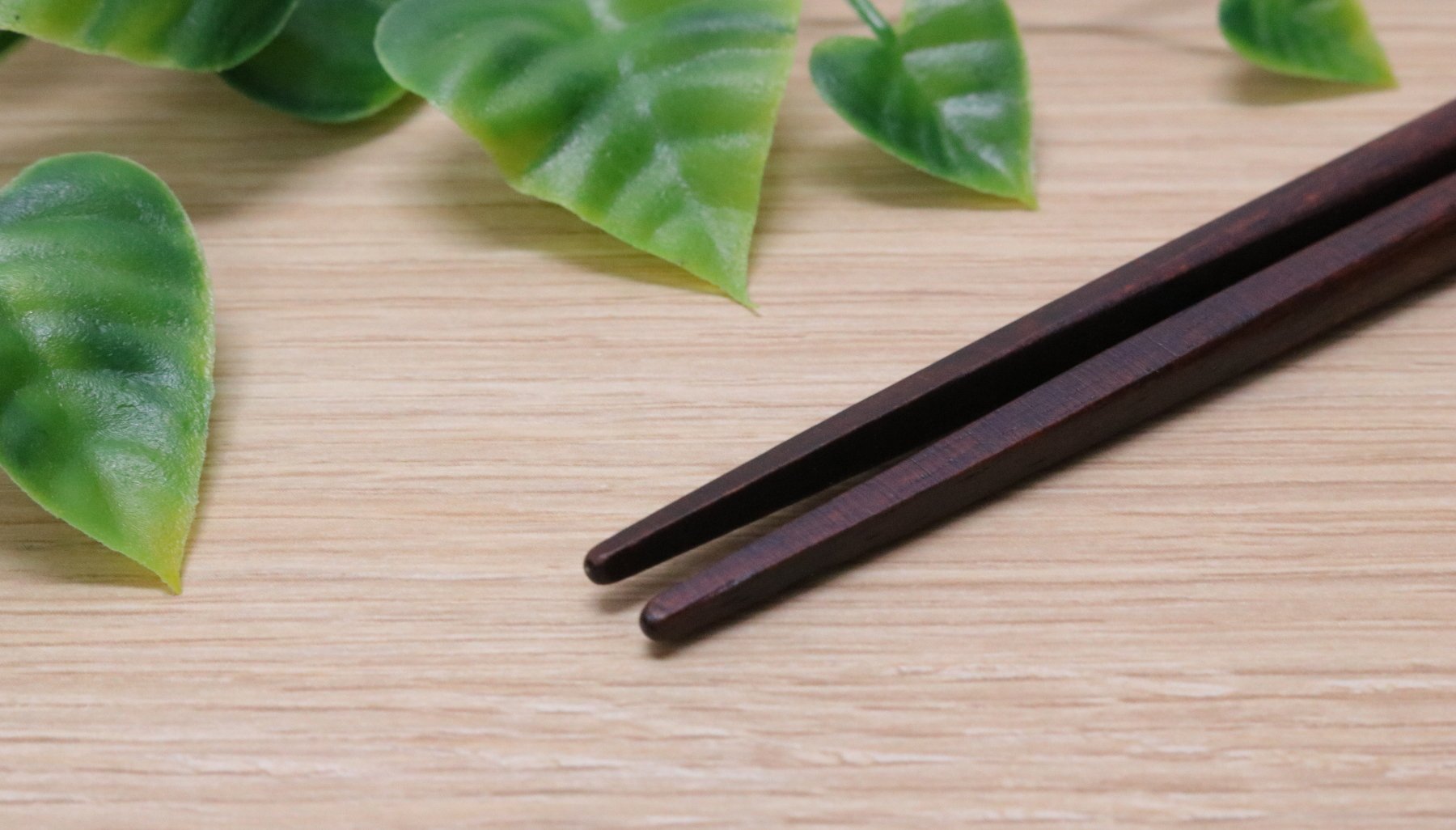 Kawai Japanese Wooden Chopsticks Set Of 5 23Cm Dishwasher Safe - Brown 26534