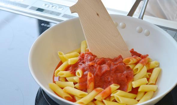 Miranda Style Omoeraku Handcrafted Japanese Beech Wood Spatula Small - Round