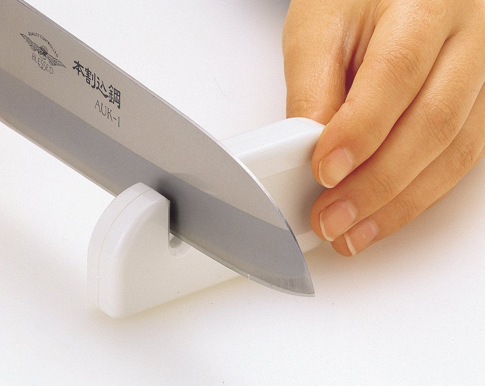 Pearl Metal Japan Ceramic Mini Sharpener C-3524 Convenient Accessory