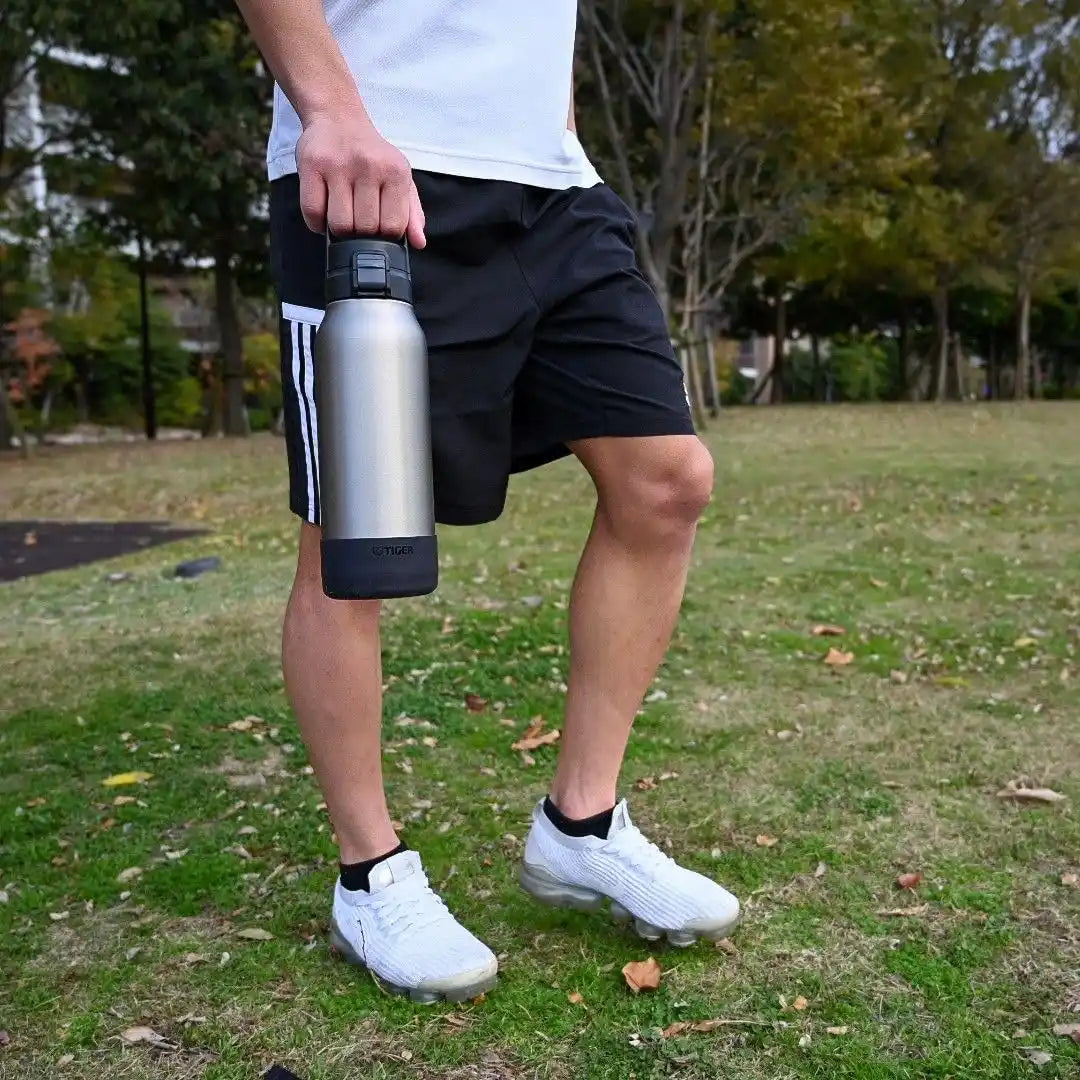 Tiger 1.2L Black Stainless Steel Water Bottle for Sports Cold Storage MTA-B120XM