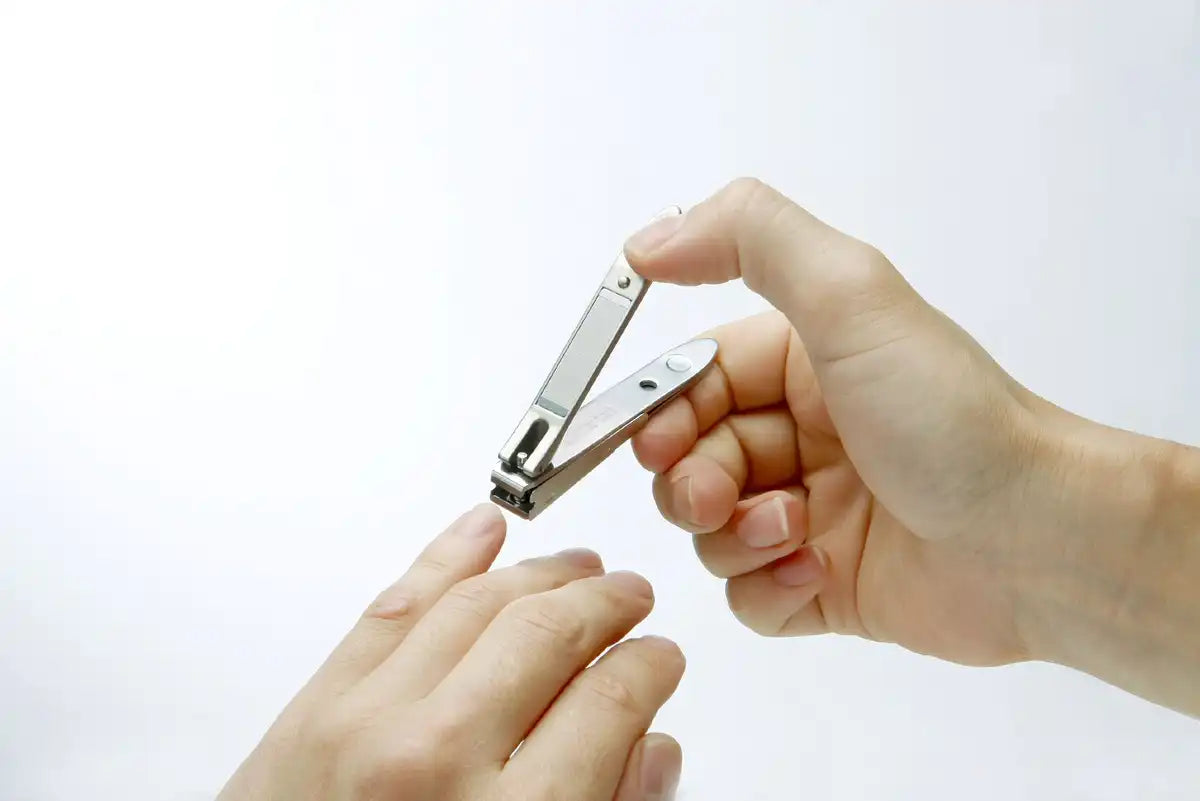 Green Bell Takumi No Waza Japan Stainless Catcher Nail Clipper Straight Blade Sg-1020 Silver 1