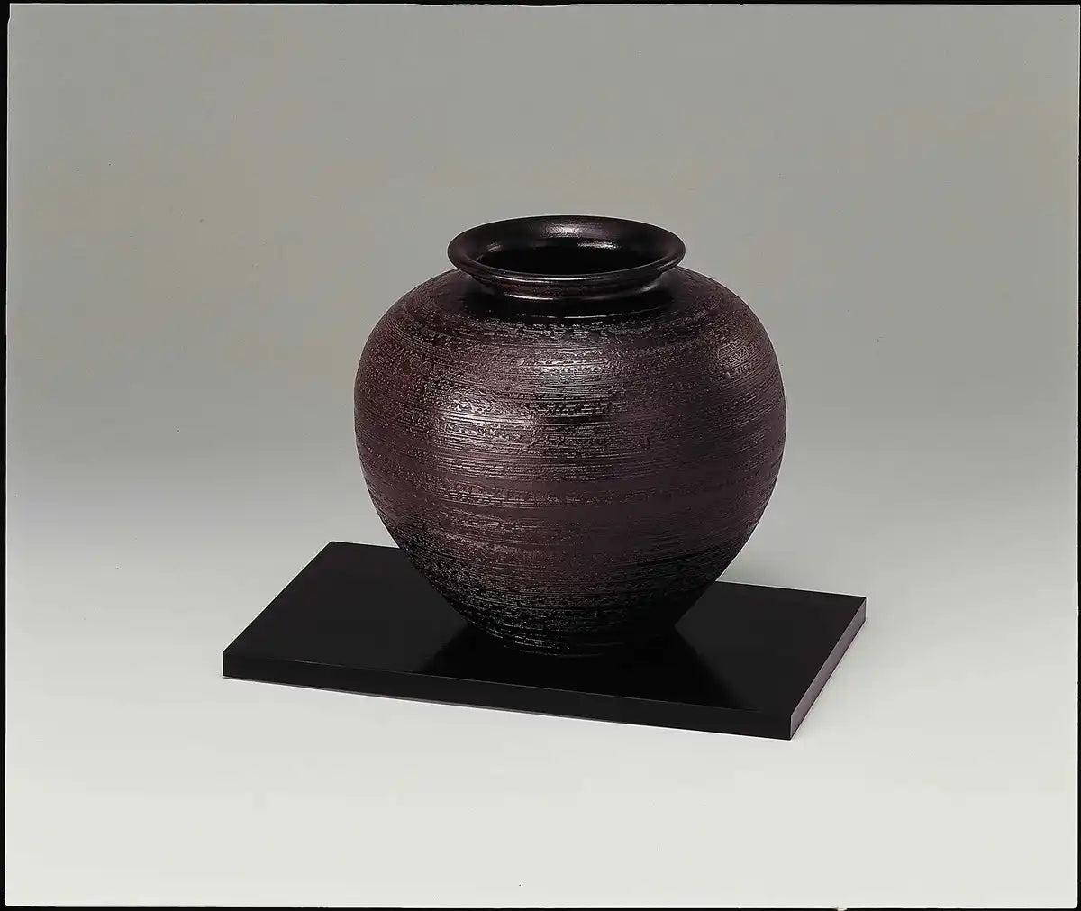 Yamaya Lacquerware Wooden Flower Stand Rectangular Ebony Style Japan Decor Tokonoma Floorboard Ryokan Hotel No. 6