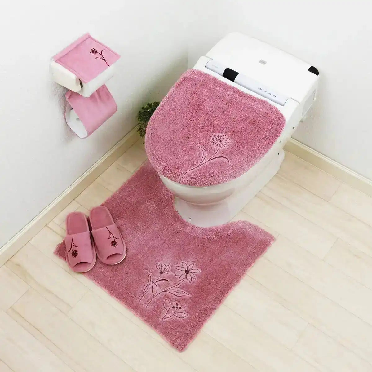 Senko Japan Sway Toilet Lid Cover W/ Pink Flower Embroidery - Modern 19510