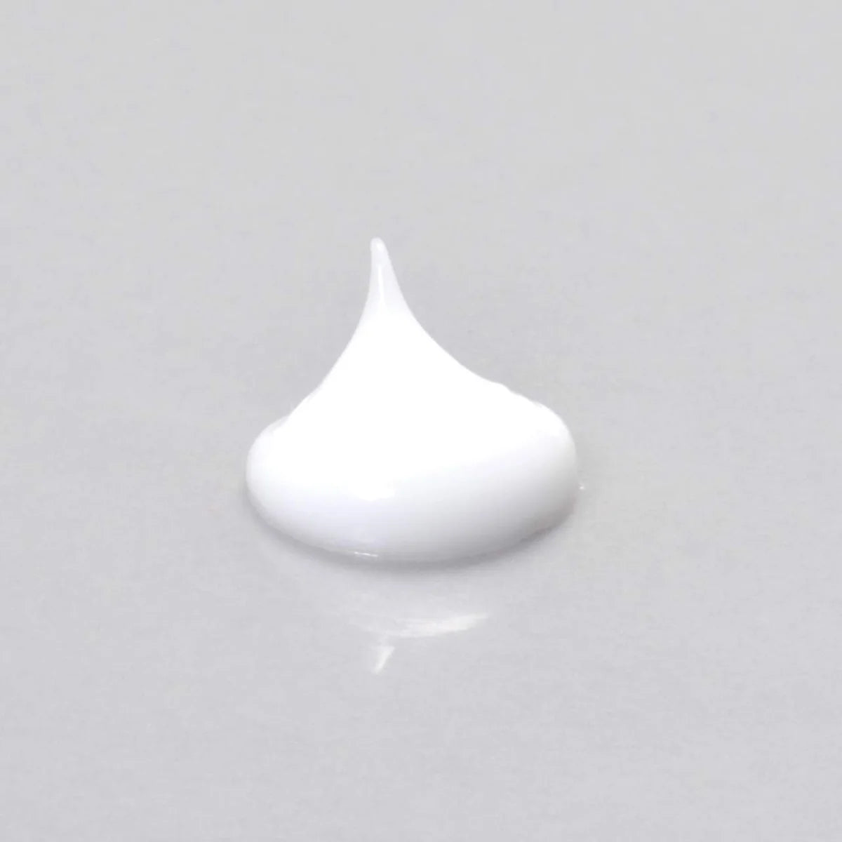 Canmake Make Me Happy Hand Cream Taupe Taupe Osmanthus Neroli Bergamot Ethanol Free Petroleum Surfactant Free