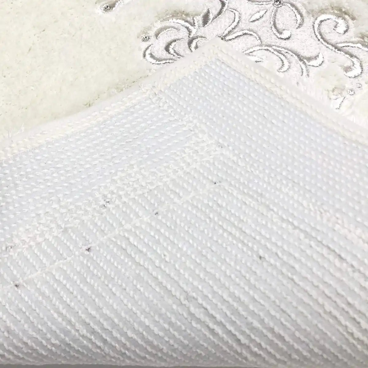 Senko Japan Nynas Shanti Toilet Mat Platinum X Ivory 70X70Cm Rhinestones 17873