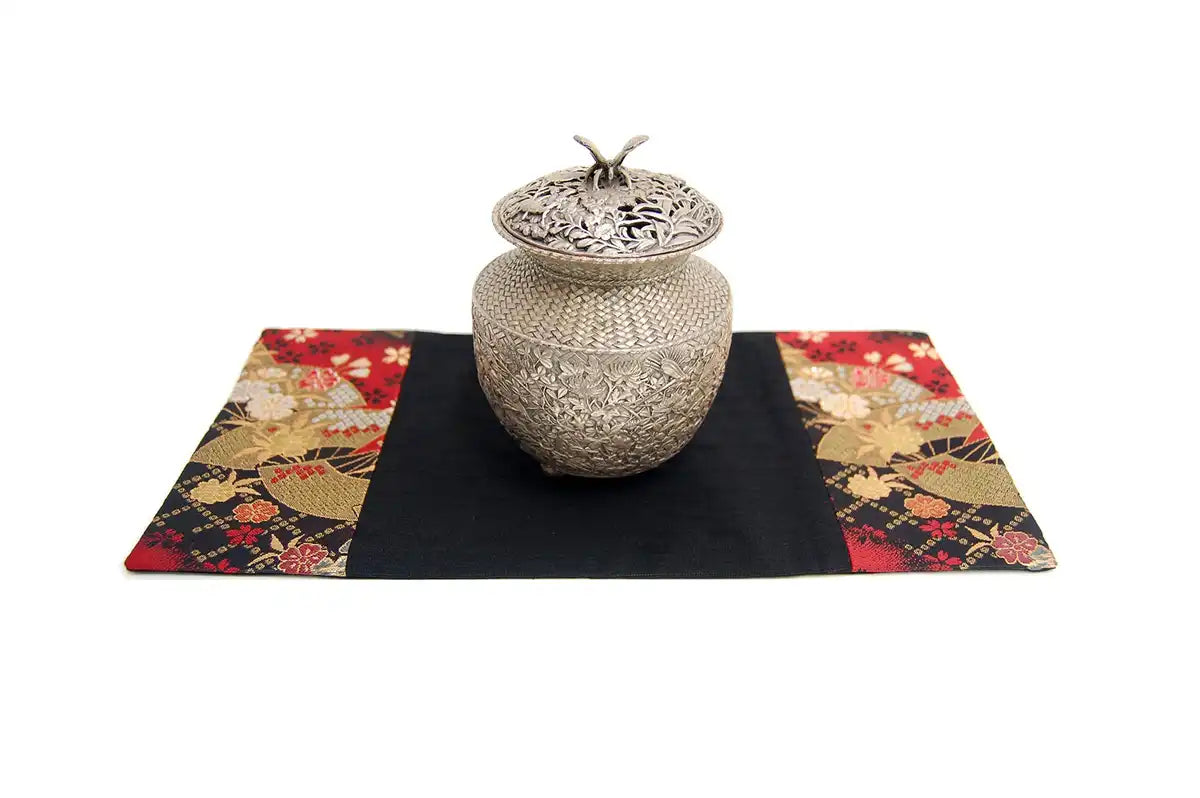 Shinsendo Japanese Style Vase Mat Figurine Incense Burner Obi-Like Texture Fan For Japanese Rooms
