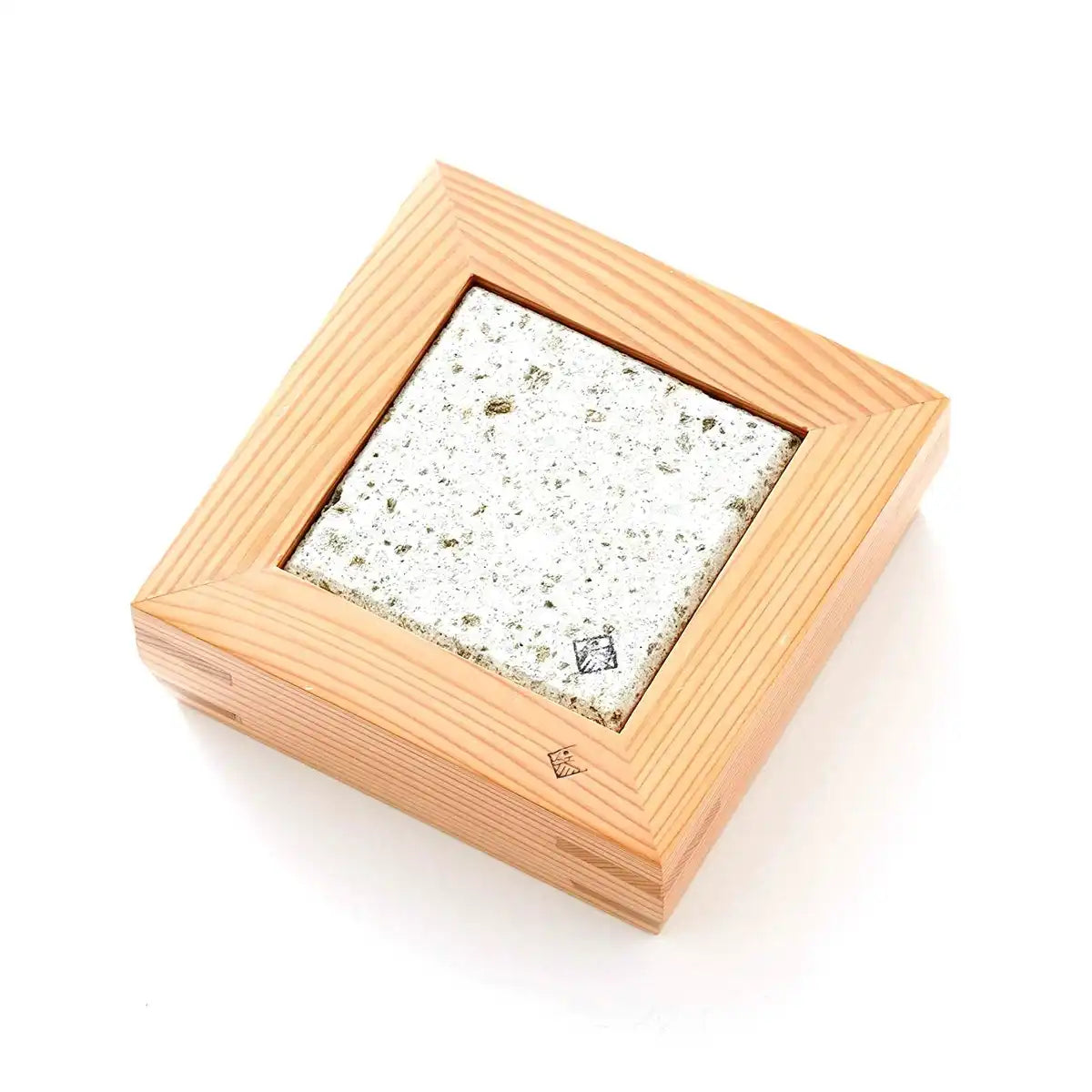 Miranda Style Omoeraku Japanese Cedar Frame Small Oya Stone Plate Thin Frame