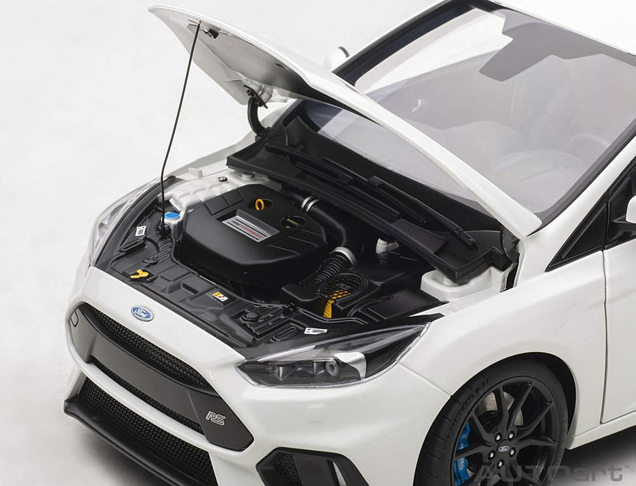 Autoart 1/18 Ford Focus RS White
