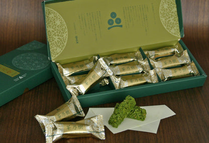 Chayudo Uji Matcha Chocolate Senbei Clusters - 9 Crunchy Pieces