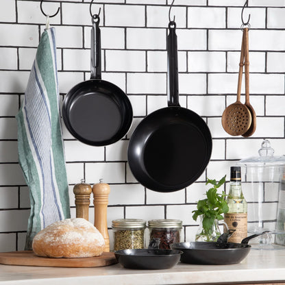 Endo Shoji Tkg Iron Frying Pan 24cm - Durable High-Heat Retention IH Compatible