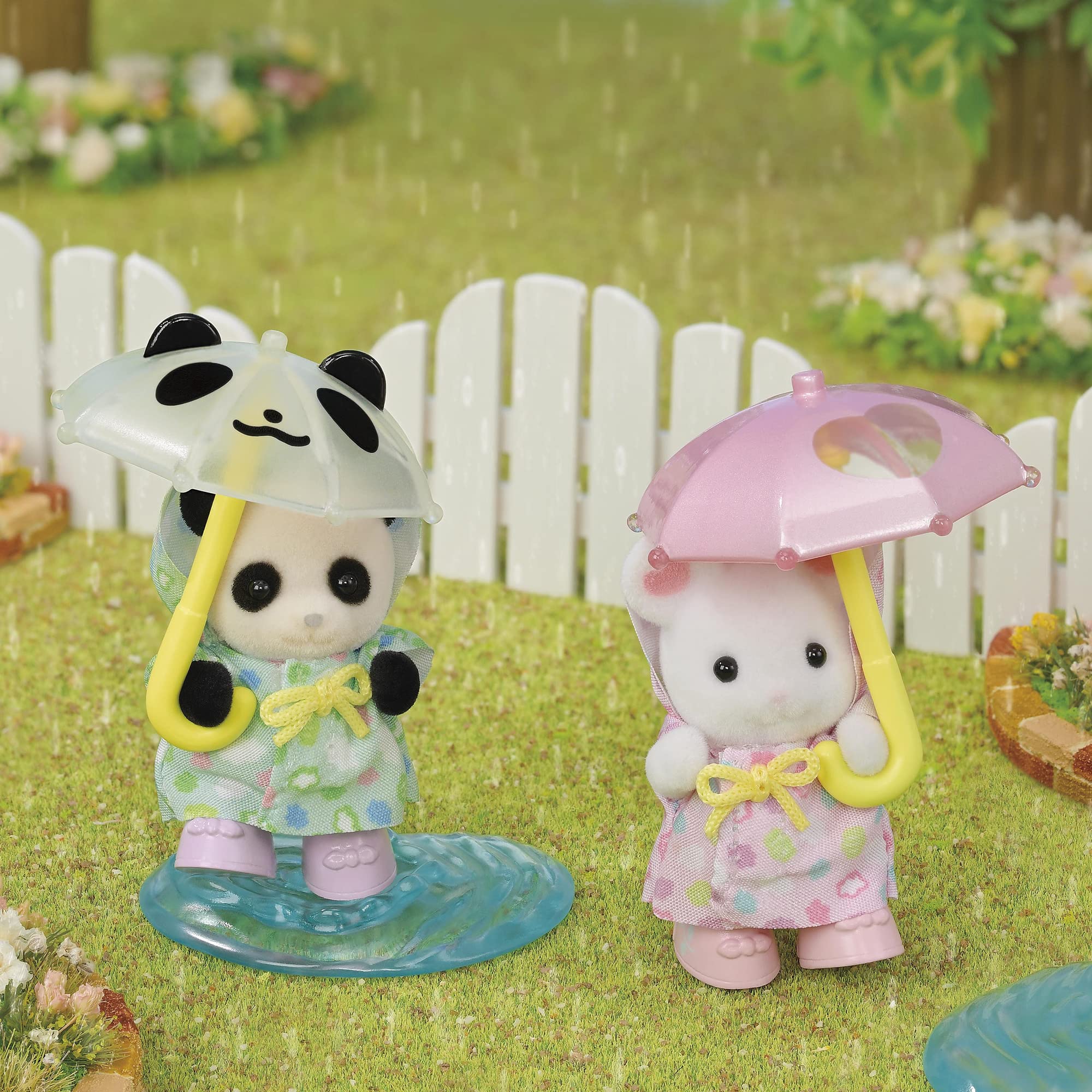 Epoch Sylvanian Families Dollhouse: Rain Play Nakayoshi Baby Set S-74 for 3 Years and Up