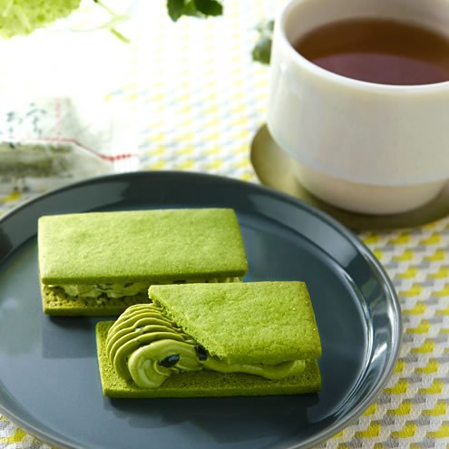 Itohkyuemon Uji Matcha Butter Sand Biscuit 5-Pack - Delicious Matcha Sandwich