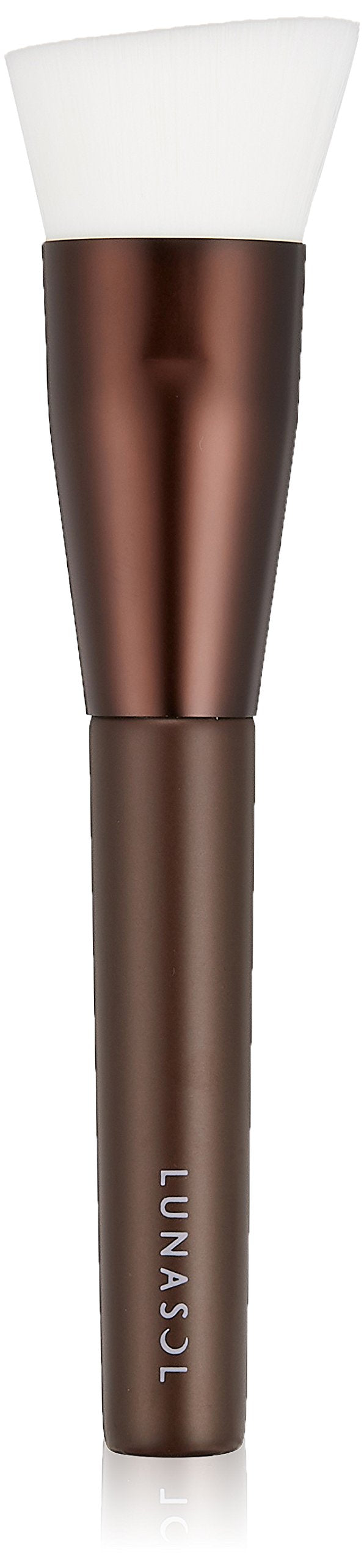 Lunasol Foundation Brush for Flawless Makeup Application
