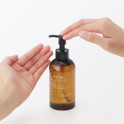 Muji Ylang Ylang and Orange Essential Oil Hand Soap 200ml OAR63A4A