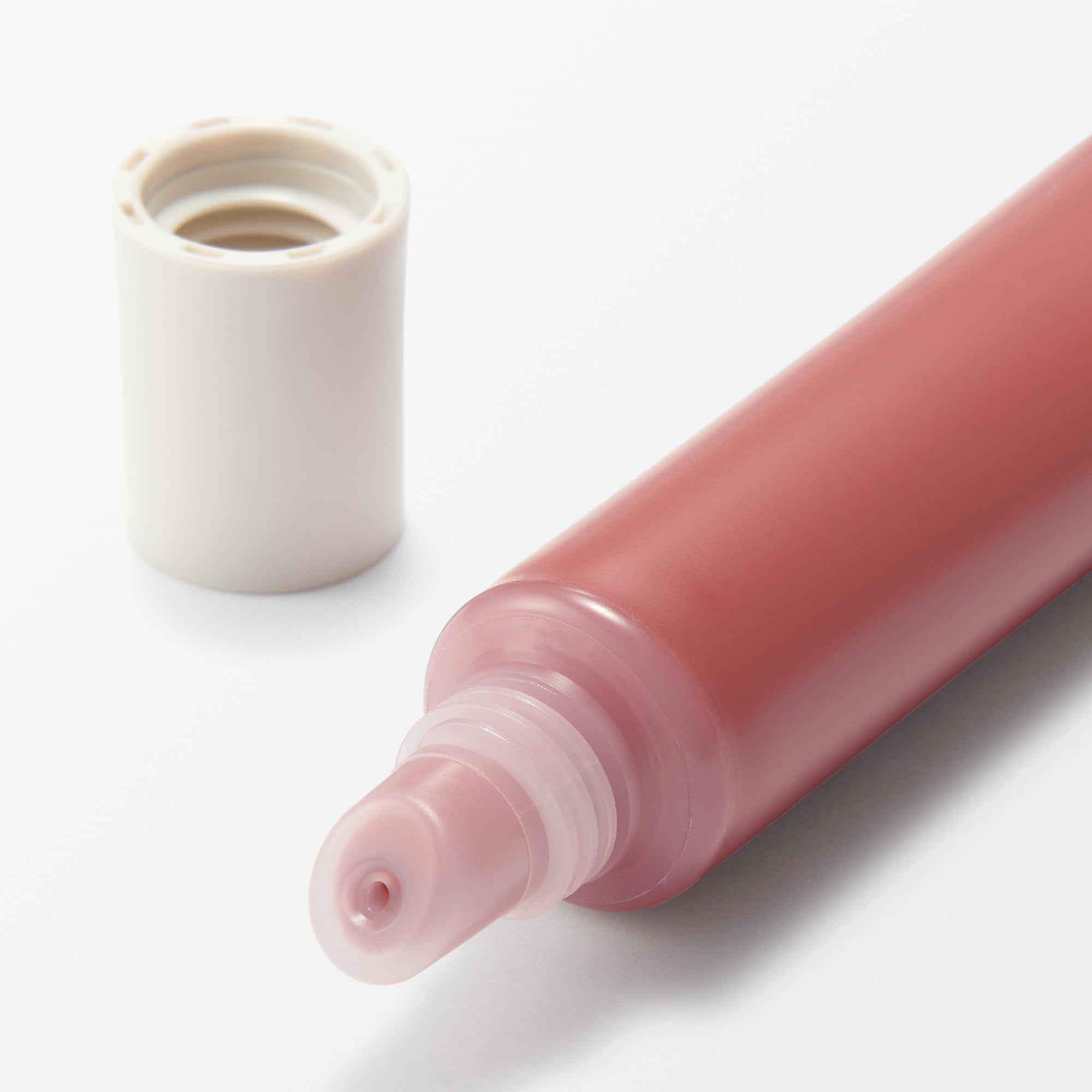 Muji Lip Gloss Pink Brown 10.5G Hydrating Shine for Soft Lips