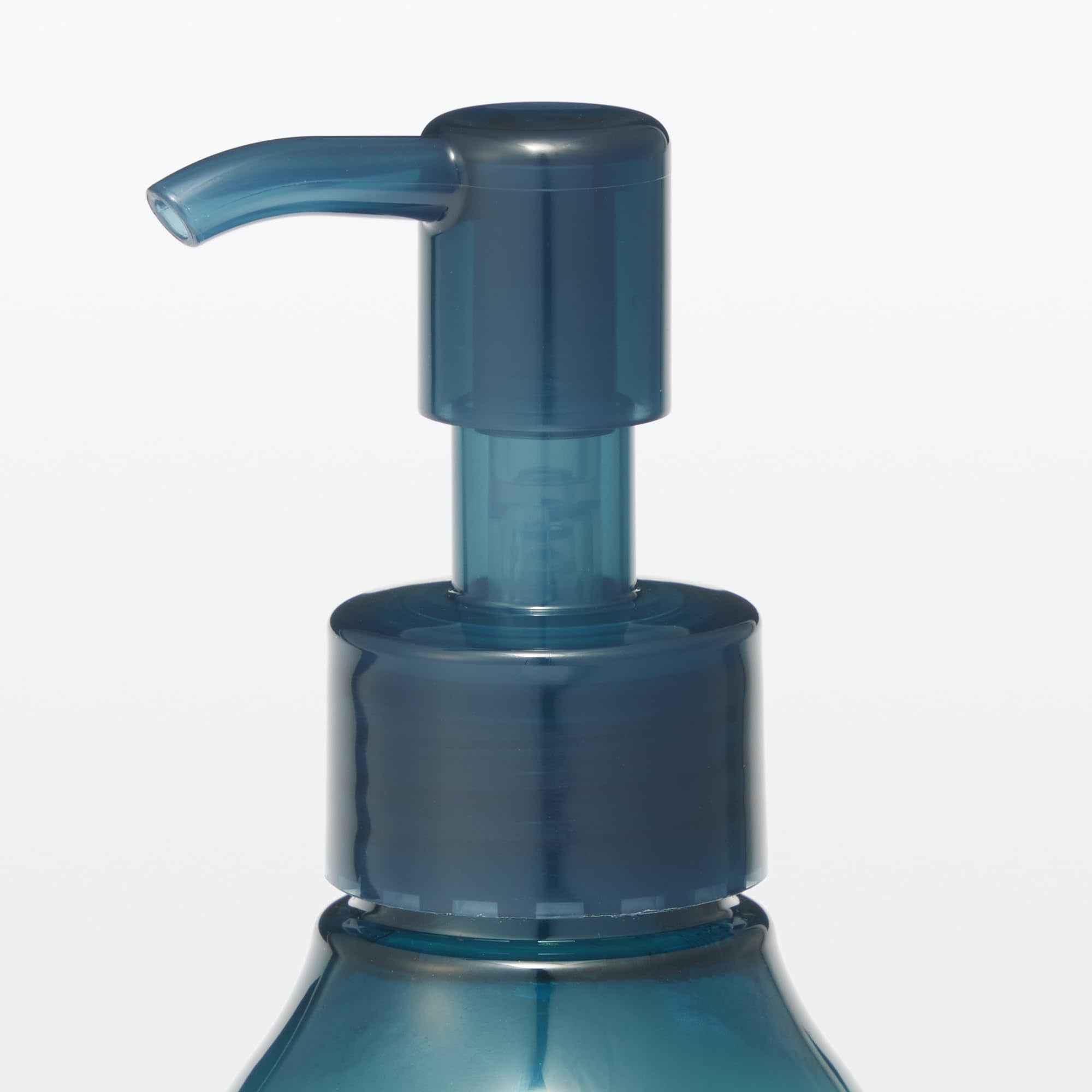 Muji Medicated Clear Care All-In-One Gel 200g for Effective Skin Treatment