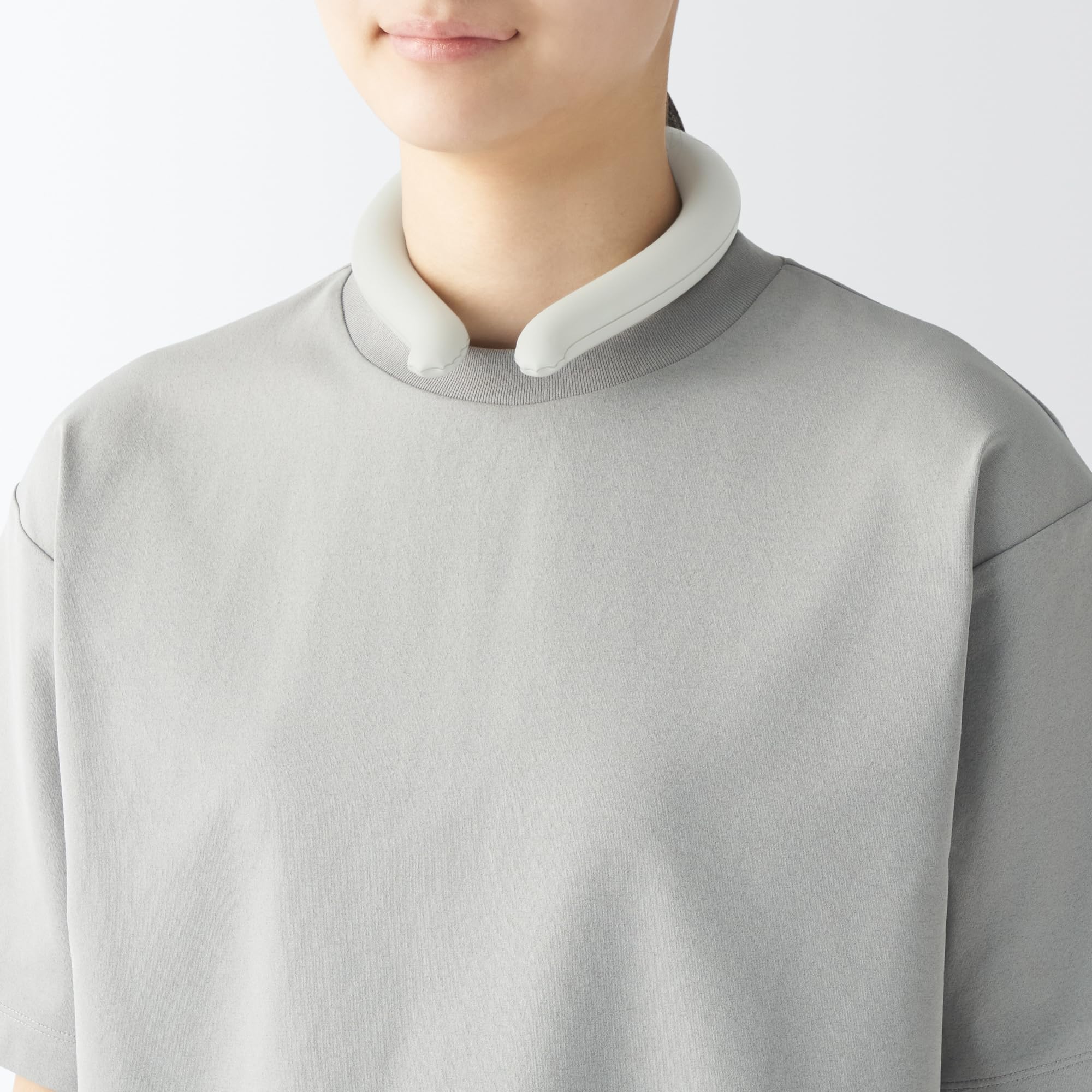 Muji Gray Neck Cooler Medium Size 14x16 cm Inner Circumference 34 cm