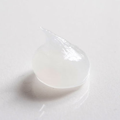 Pigeon Vaseline 100g Moisturizer for Dry Skin Protection