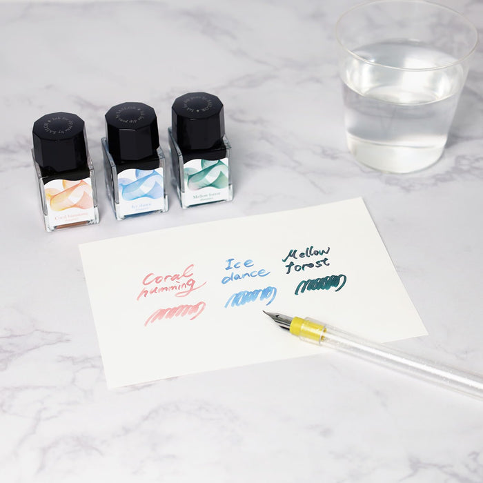 Sailor Fountain Pen Bottle Ink 20ml Water-Based Dye Ice Dance Shimmer for Dip Pen