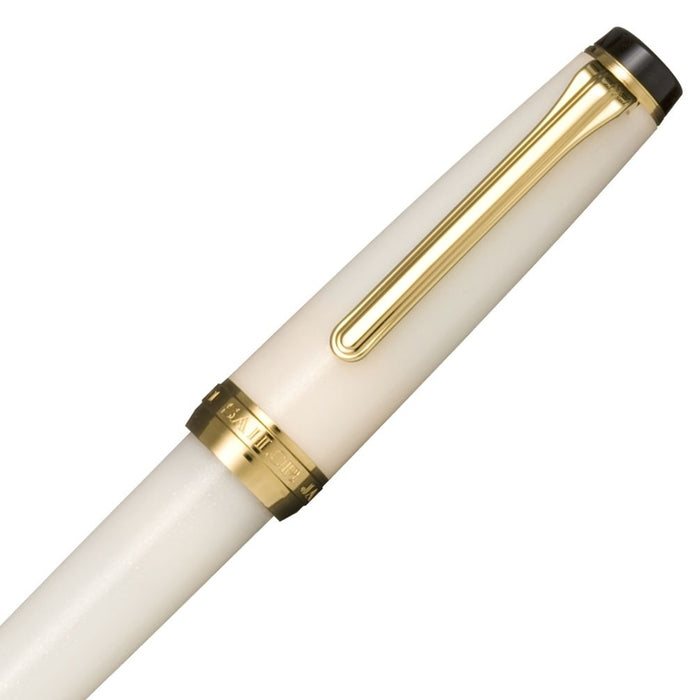 Sailor Fountain Pen Meigetsu 16-0719-203 Shiki Oriori Oil-Based 0.7 Ballpoint Pen