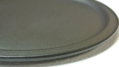 Shingu Shoko Japan Iwachu Induction Cast-Iron Pizza Pan (Handle Not Included)