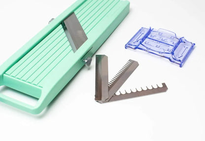 Benriner Classic 32X9X2.5Cm All-Purpose Vegetable Cooker - Made In Japan