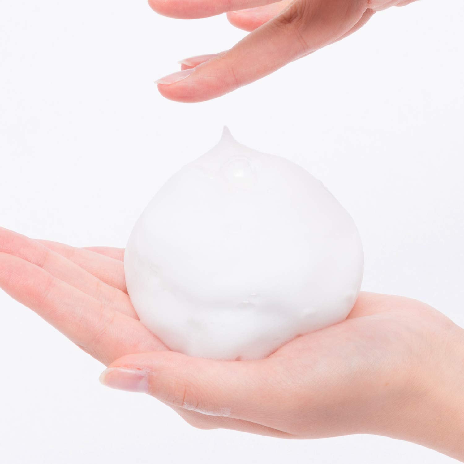 Softymo Natu Soap 白色沐浴露 滋潤保濕 櫻花香型