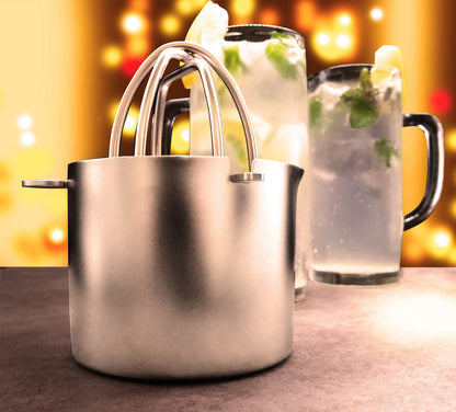 Wadasuke Manufacturing Stylish Manual Citrus Juicer with Steel Strainer and Cup