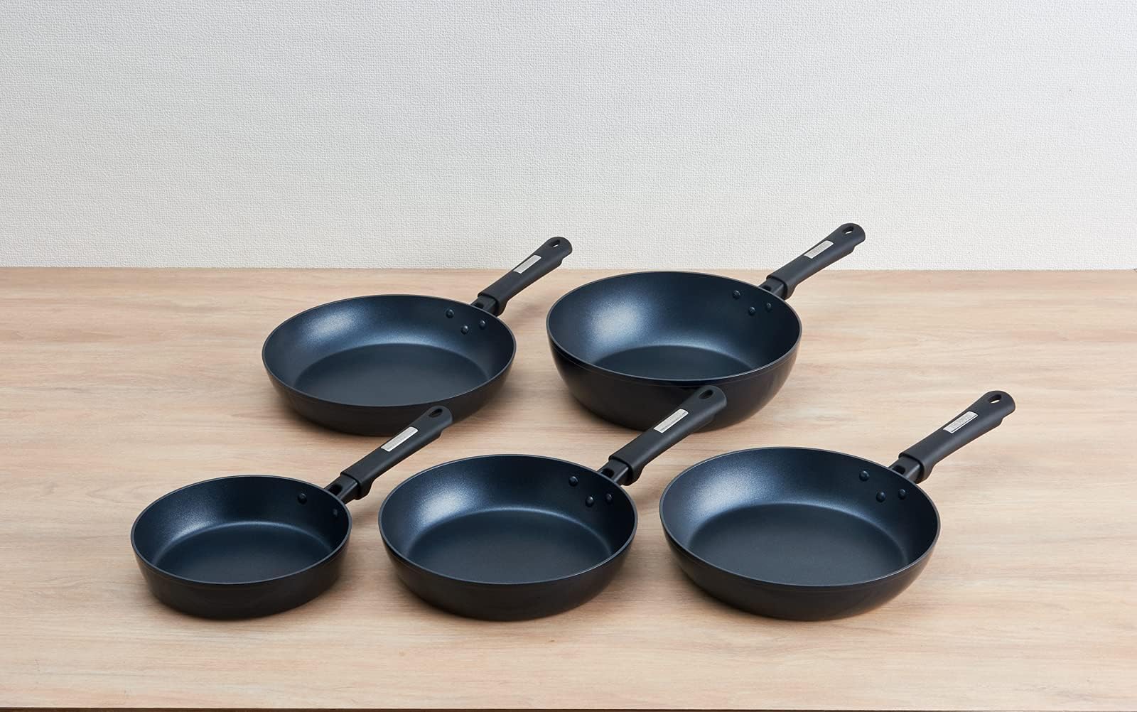 Thermos 20cm Plasma Super Hard Coat Frying Pan IH Compatible Midnight Blue