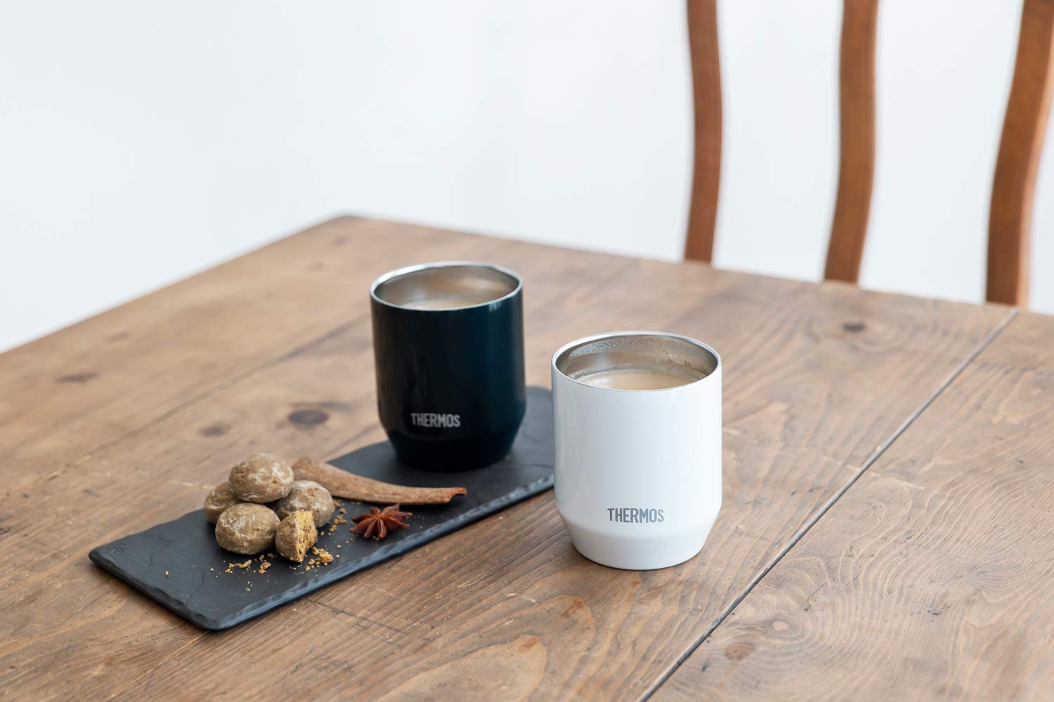 Thermos Jdh-360C Wh Vacuum Insulated 360ml White Cup